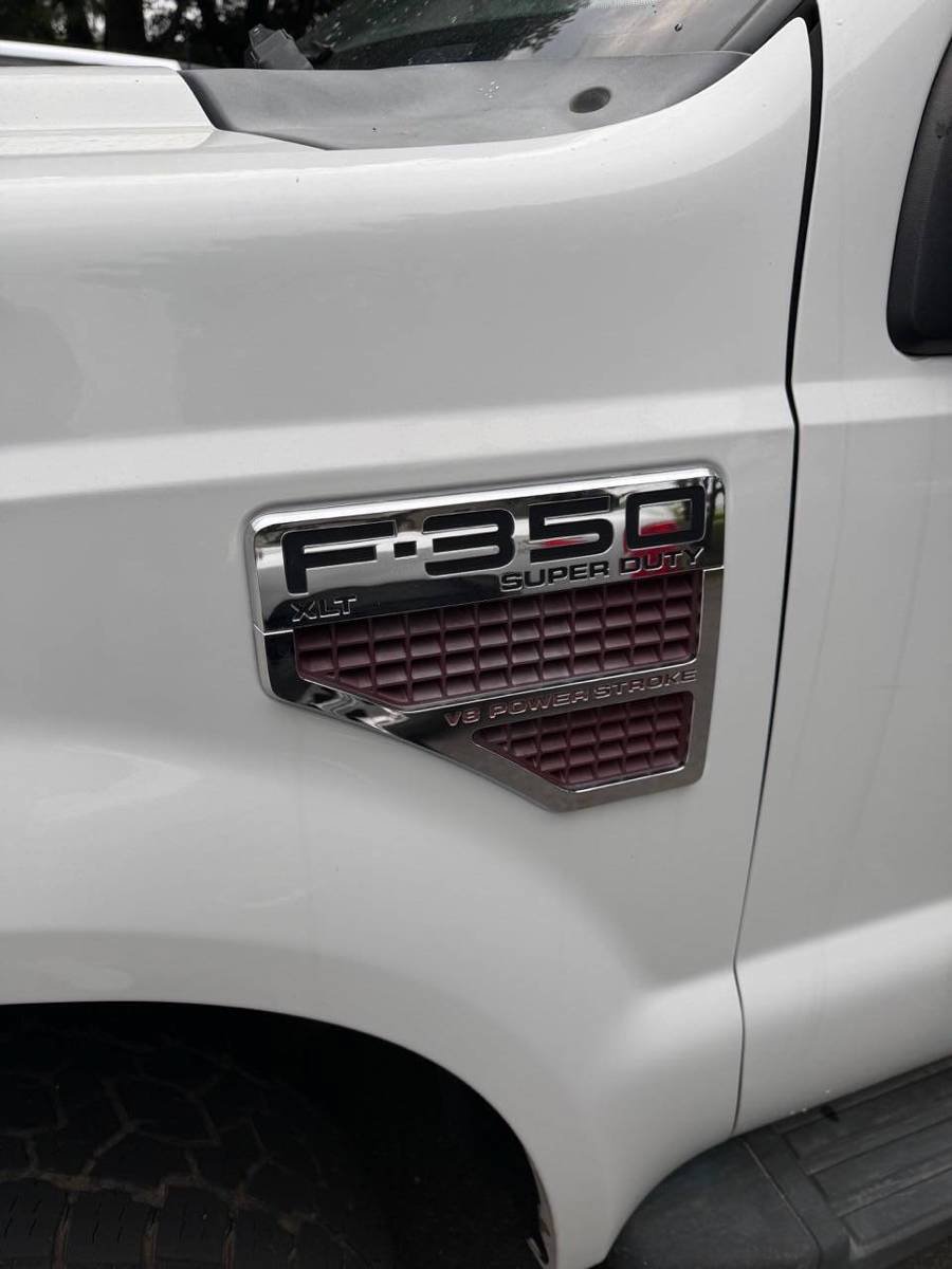 Used 2009 Ford F350 XLT AWD/4WD image 2