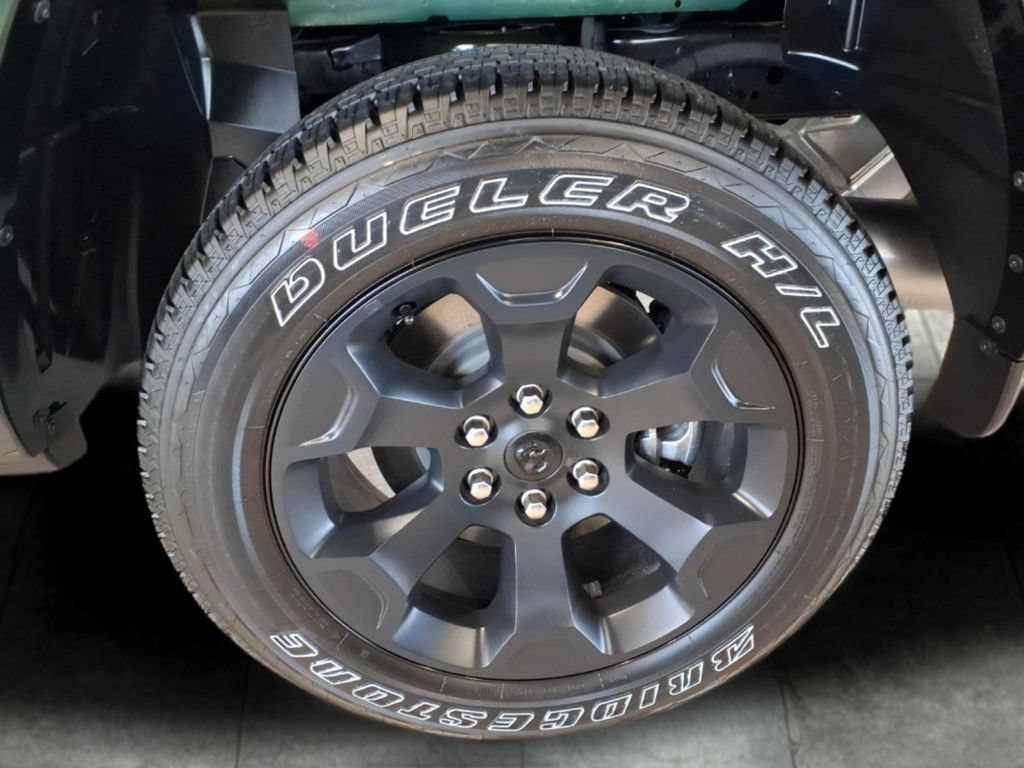 New 2026 RAM 1500 Lone Star w/ Night Edition AWD/4WD image 6