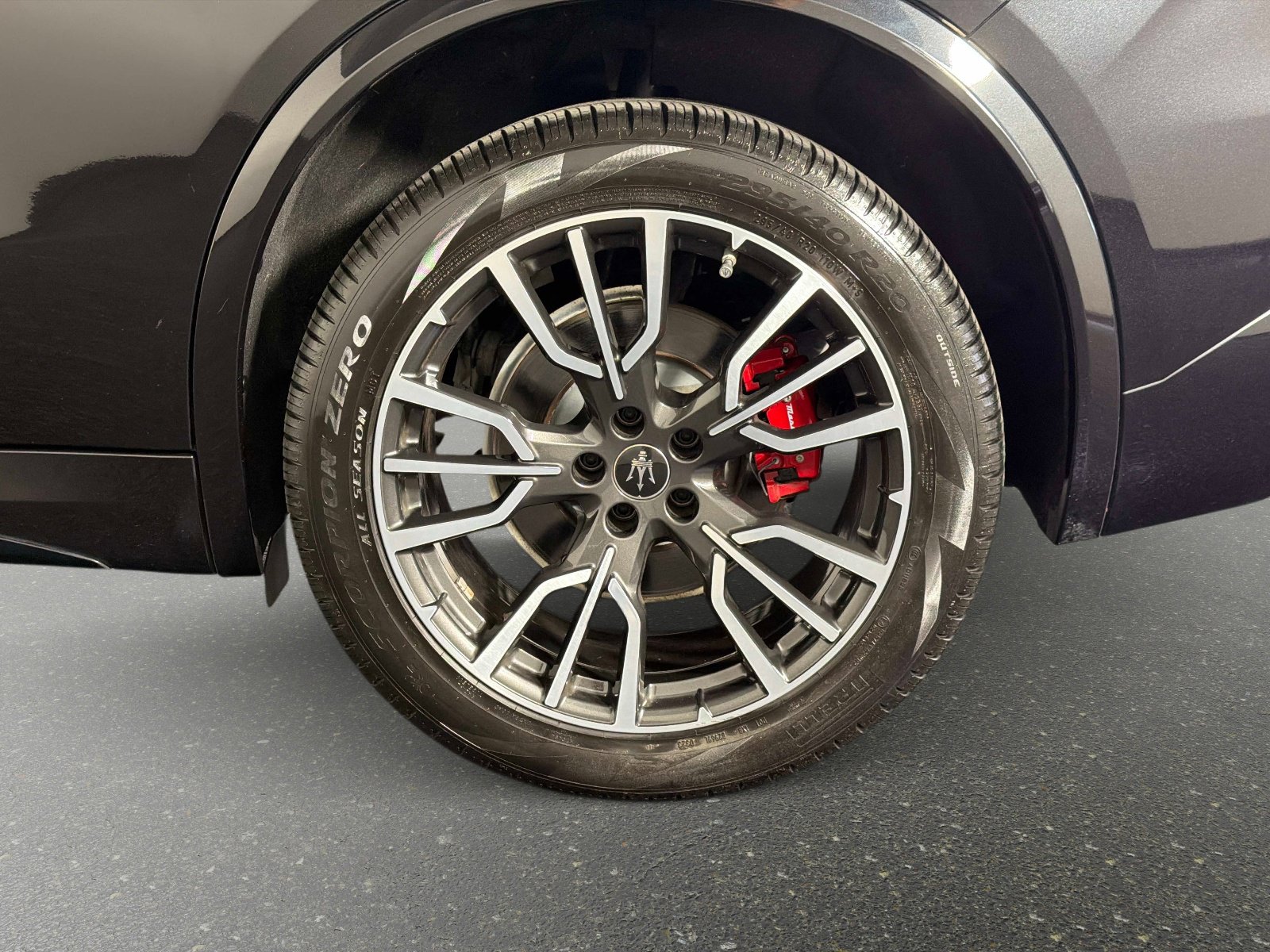 Used 2023 Maserati Grecale Modena AWD/4WD image 14