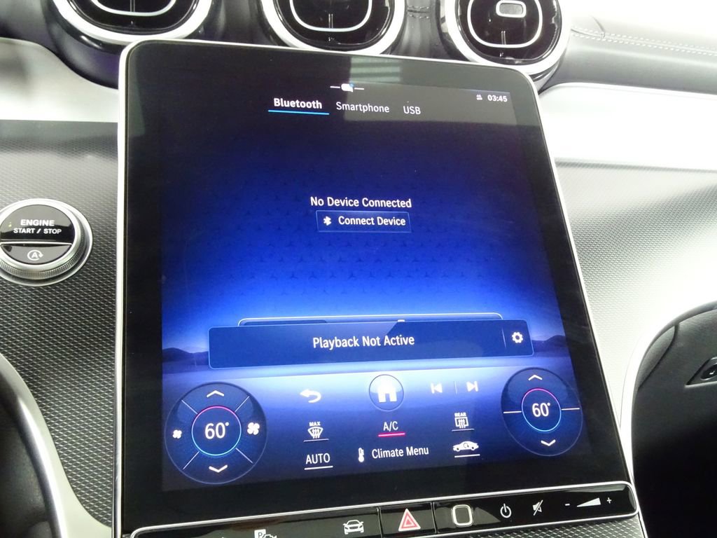 Used 2024 Mercedes-Benz GLC 300 image 38