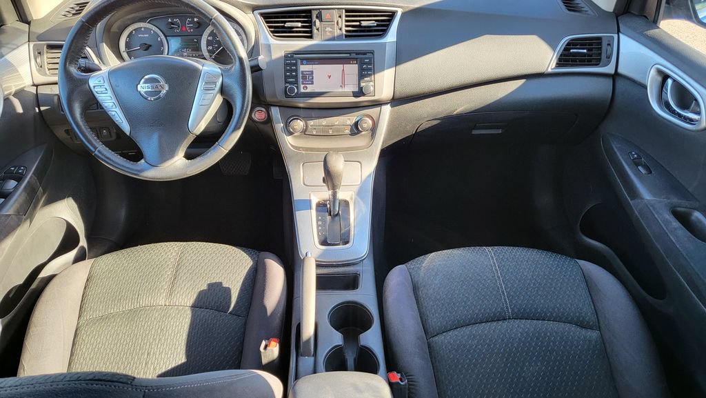 Used 2013 Nissan Sentra SR w/ Driver Pkg FWD image 5