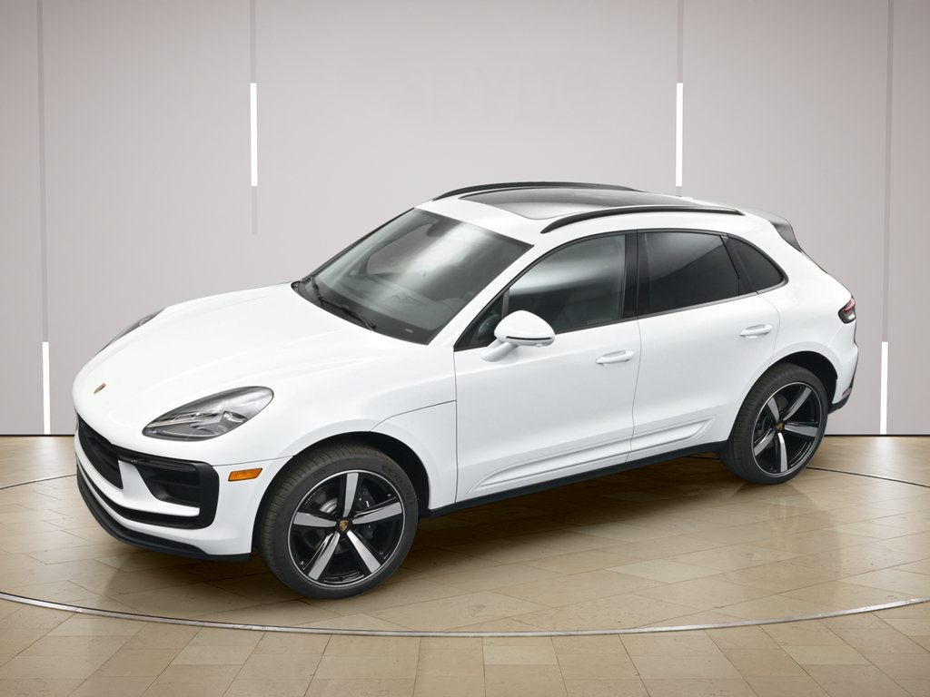 Certified 2026 Porsche Macan AWD/4WD image 33