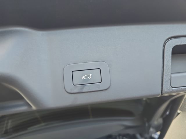 Certified 2025 Land Rover Range Rover Evoque Dynamic SE AWD/4WD image 16