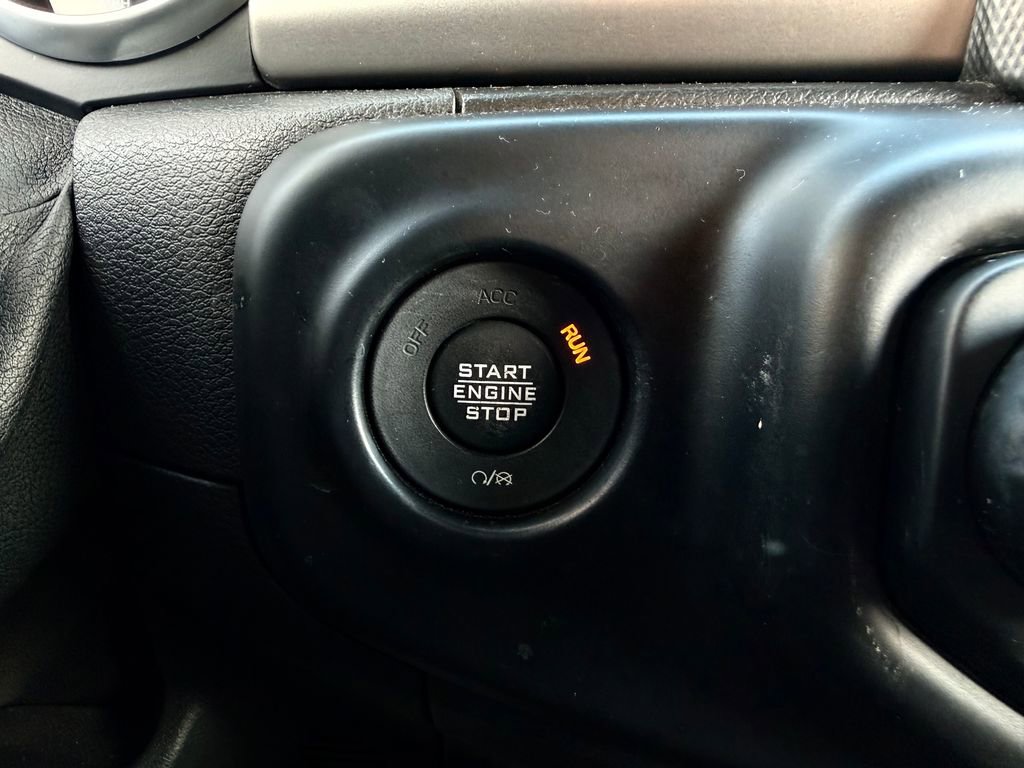 Used 2021 Jeep Wrangler Unlimited Sport image 28