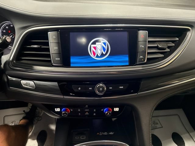 Used 2023 Buick Enclave Essence w/ Experience Buick Package AWD/4WD image 9