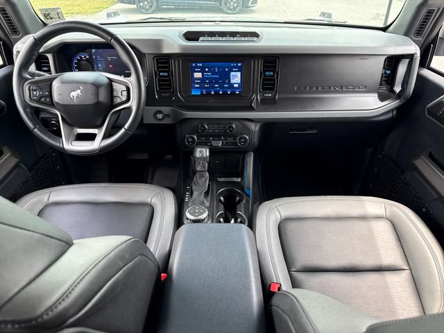 Used 2023 Ford Bronco Black Diamond w/ Sasquatch Package AWD/4WD image 15