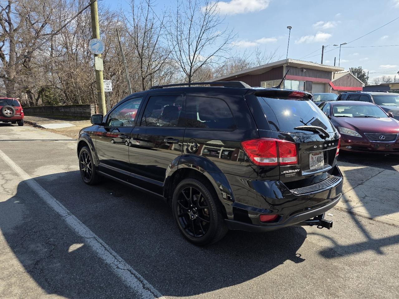 Used 2015 Dodge Journey SXT w/ Flexible Seating Group image 3