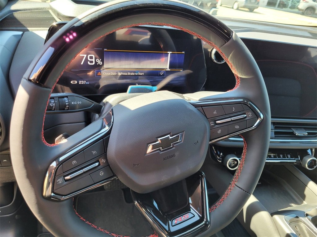 New 2025 Chevrolet Equinox EV RS image 20