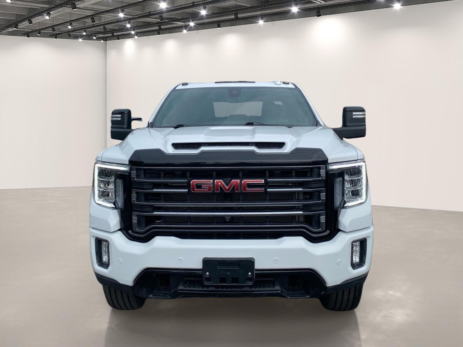 Used 2022 GMC Sierra 2500 AT4 w/ AT4 Premium Plus Package image 2