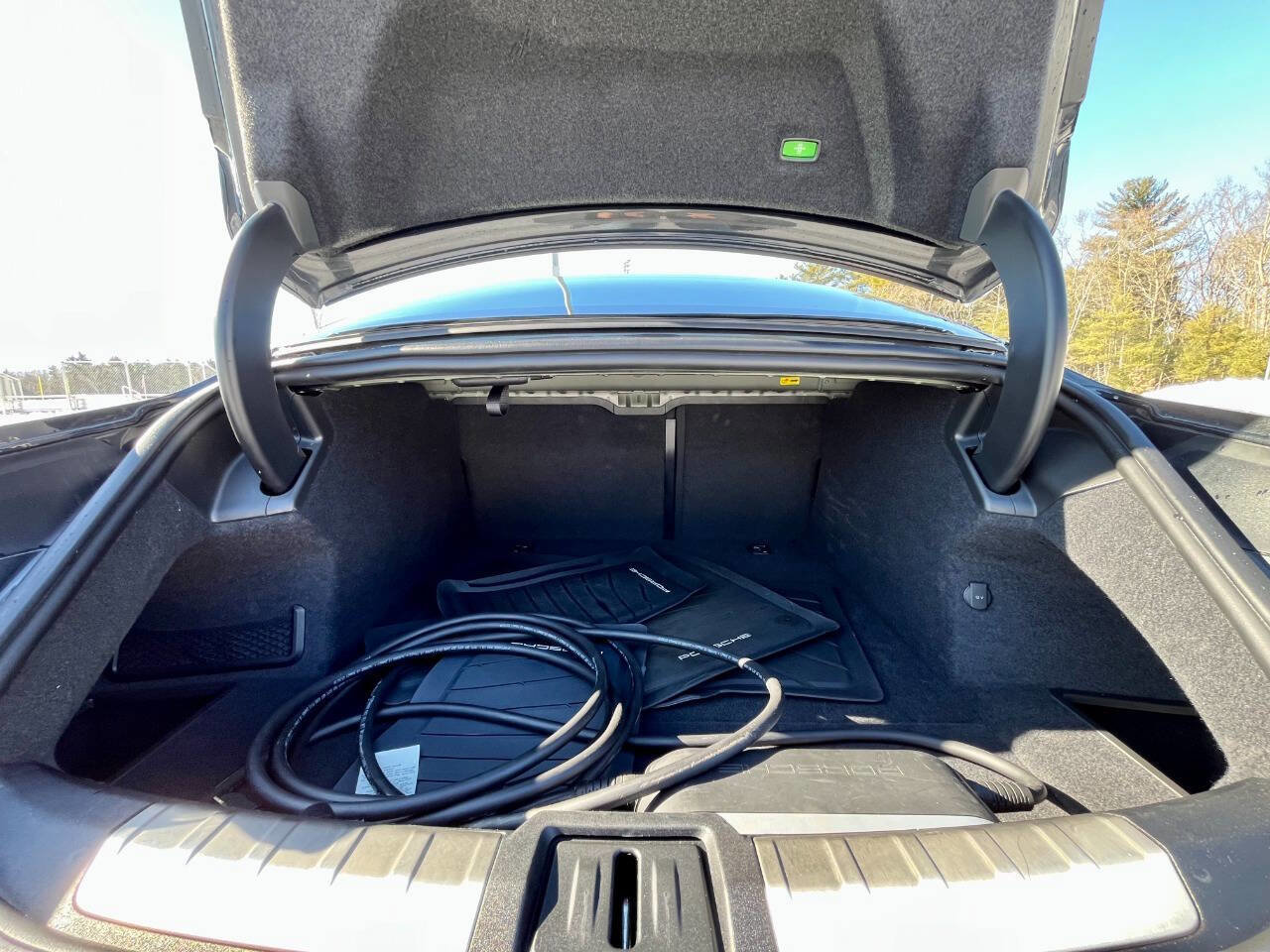 Used 2020 Porsche Taycan Turbo S image 26