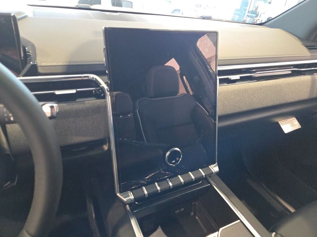 New 2026 GMC Sierra EV Elevation image 25