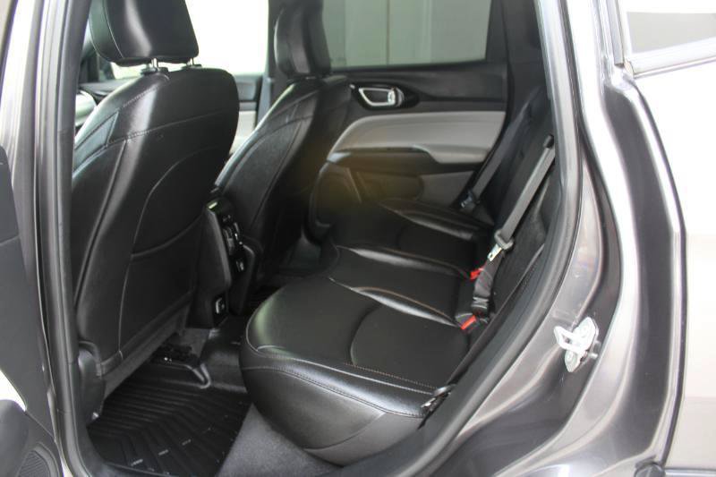 Used 2024 Jeep Compass Limited AWD/4WD image 11