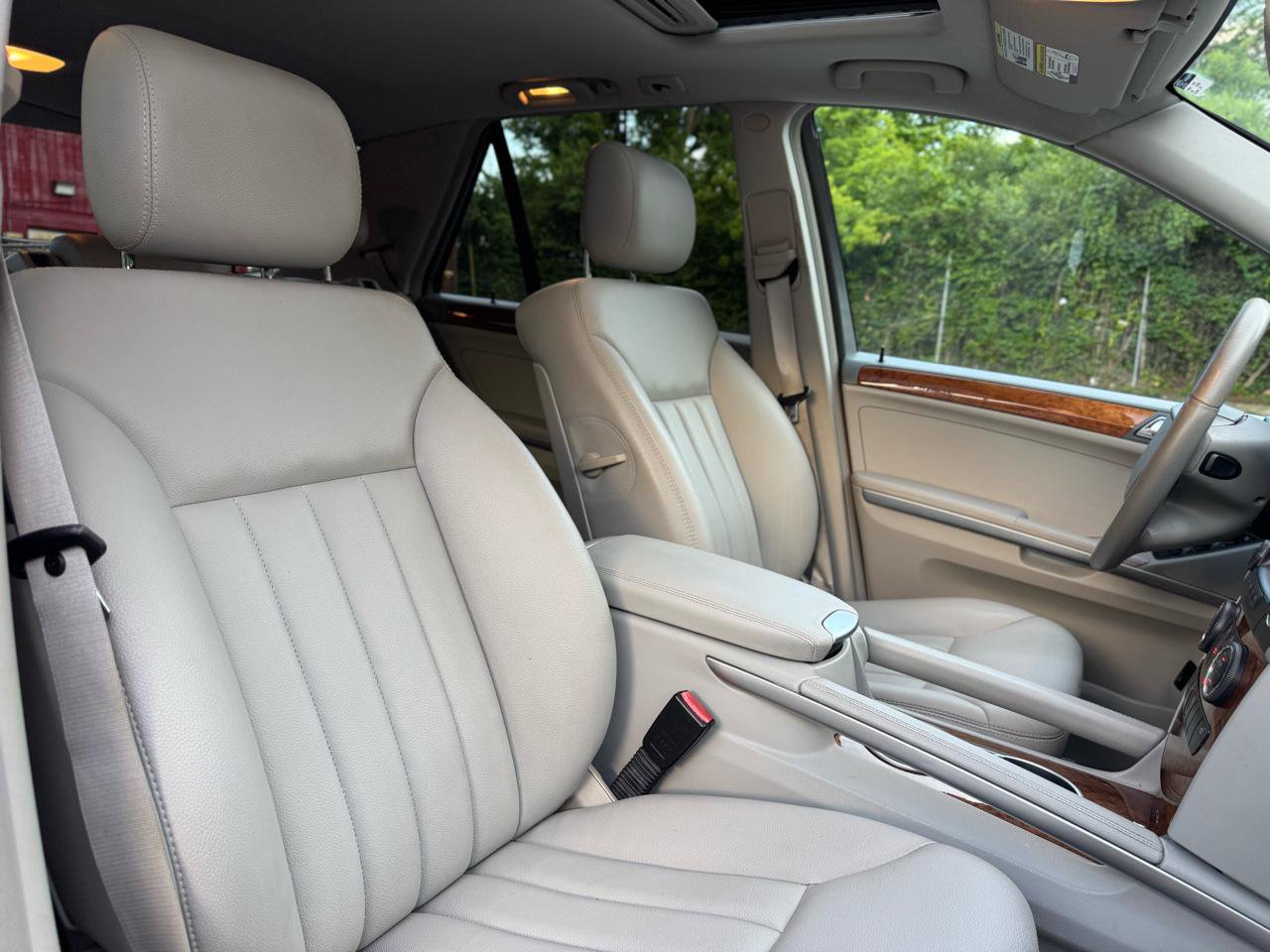 Used 2008 Mercedes-Benz ML 350 4MATIC w/ P1 Pkg image 25