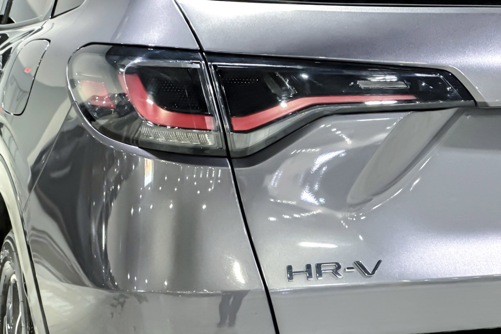 Used 2023 Honda HR-V EX-L image 12