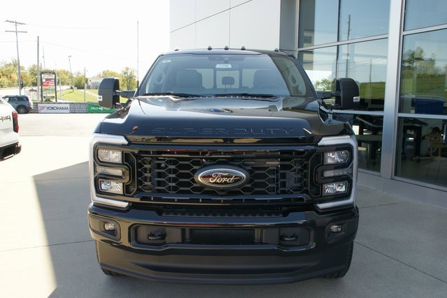 New 2026 Ford F350 XLT image 6