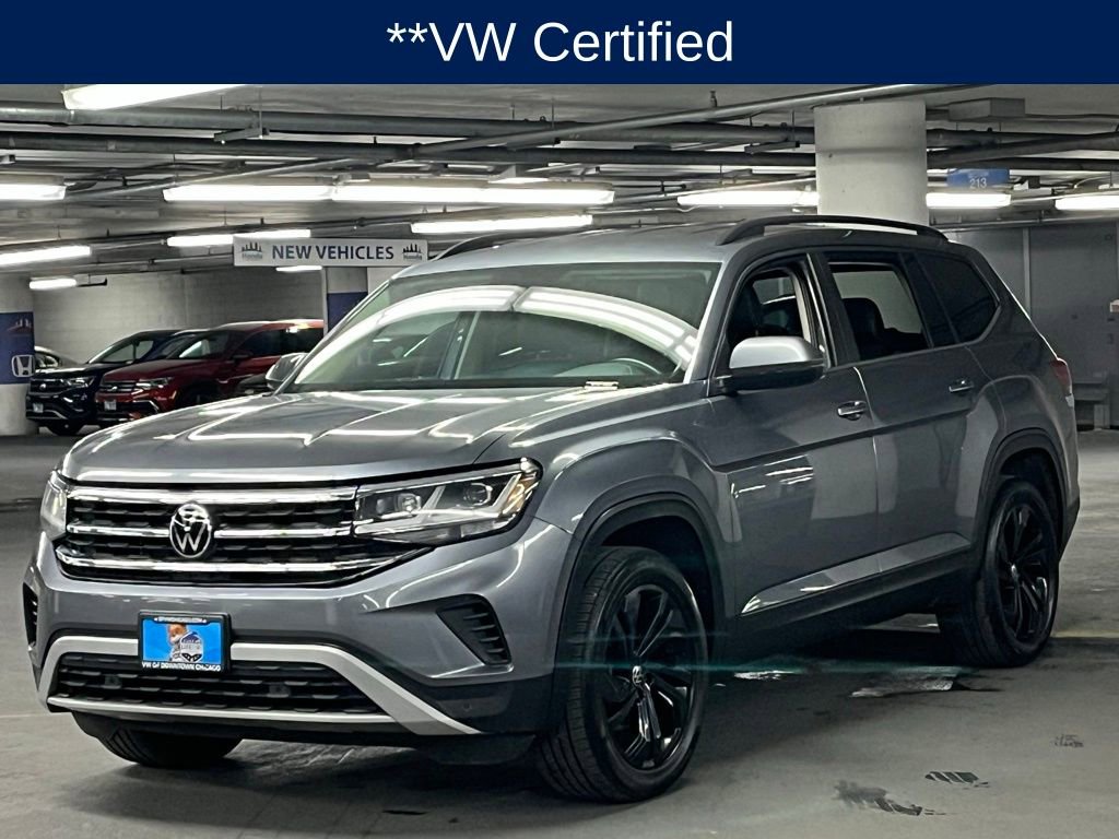Certified 2023 Volkswagen Atlas SE w/ Black Wheel Package AWD/4WD image 3