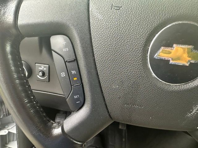 Used 2022 Chevrolet Express 2500 Extended w/ Driver Convenience Package image 18