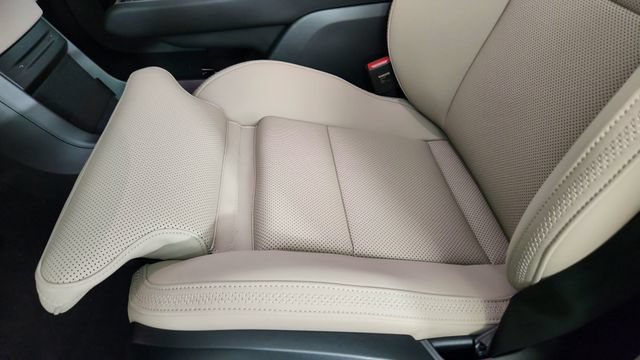 New 2026 Volvo EX90 Plus AWD/4WD image 13