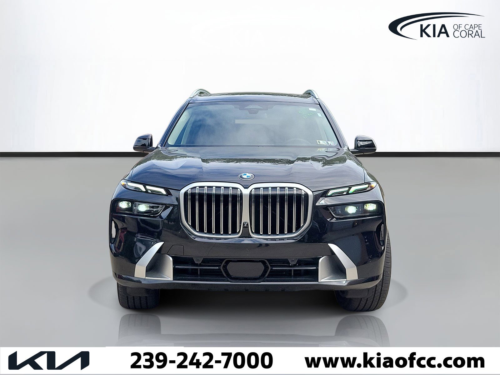 Used 2026 BMW X7 xDrive40i AWD/4WD image 2