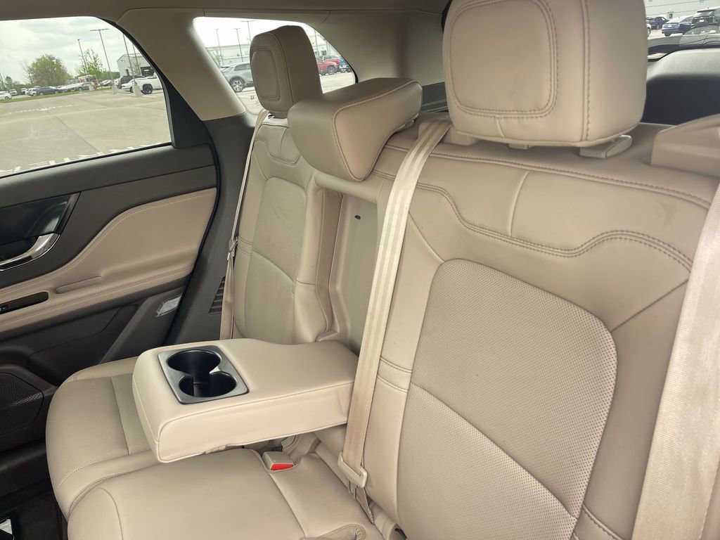 Used 2024 Lincoln Corsair AWD w/ Equipment Group 101A image 36