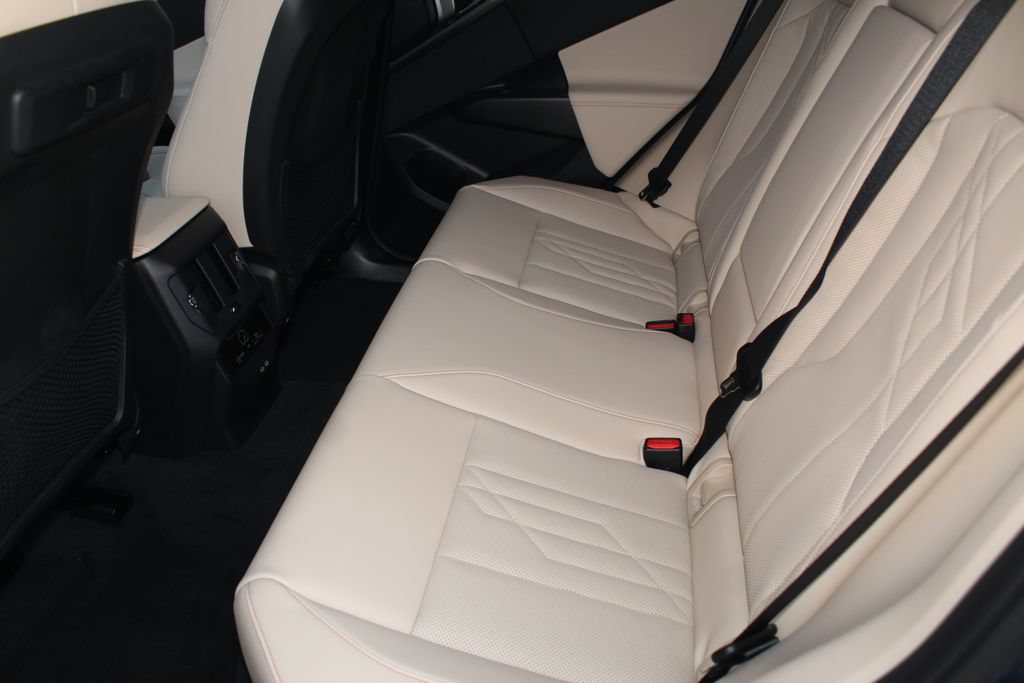 Used 2026 BMW X3 xDrive30i w/ Convenience Package AWD/4WD image 21