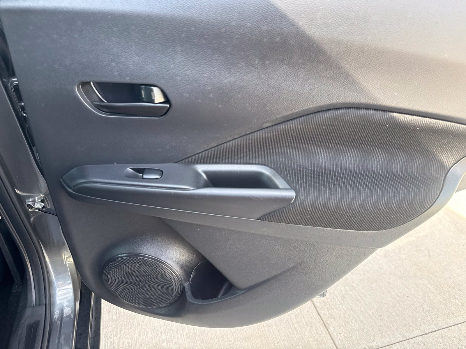 Used 2022 Nissan Kicks S FWD image 22