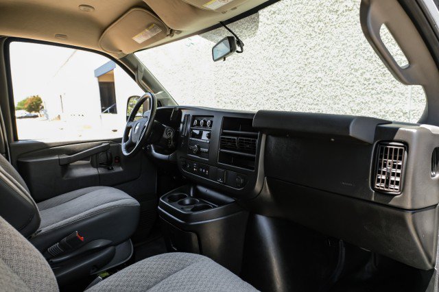 Used 2021 Chevrolet Express 2500 w/ Enhanced Convenience Package RWD image 14