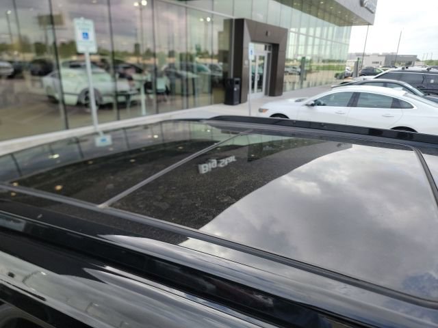 Used 2024 Cadillac XT6 Sport w/ LPO, Onyx Lite Package image 12