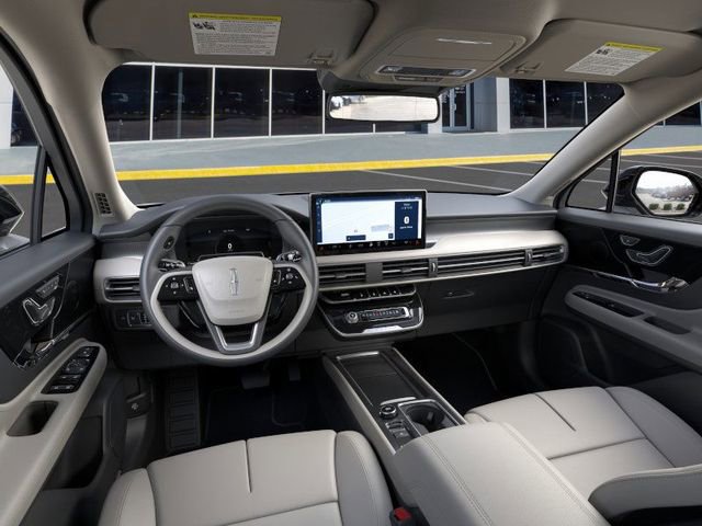 New 2026 Lincoln Corsair Premiere image 9