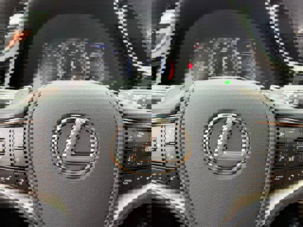 Certified 2022 Lexus ES 350 w/ Premium Package image 28