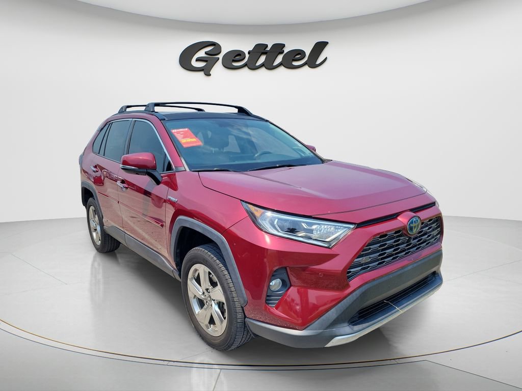Certified 2021 Toyota RAV4 Limited AWD/4WD image 3