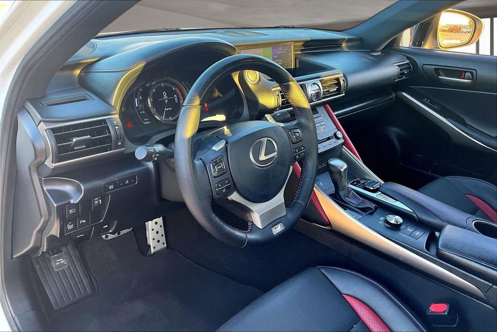 Used 2019 Lexus IS 300 image 16