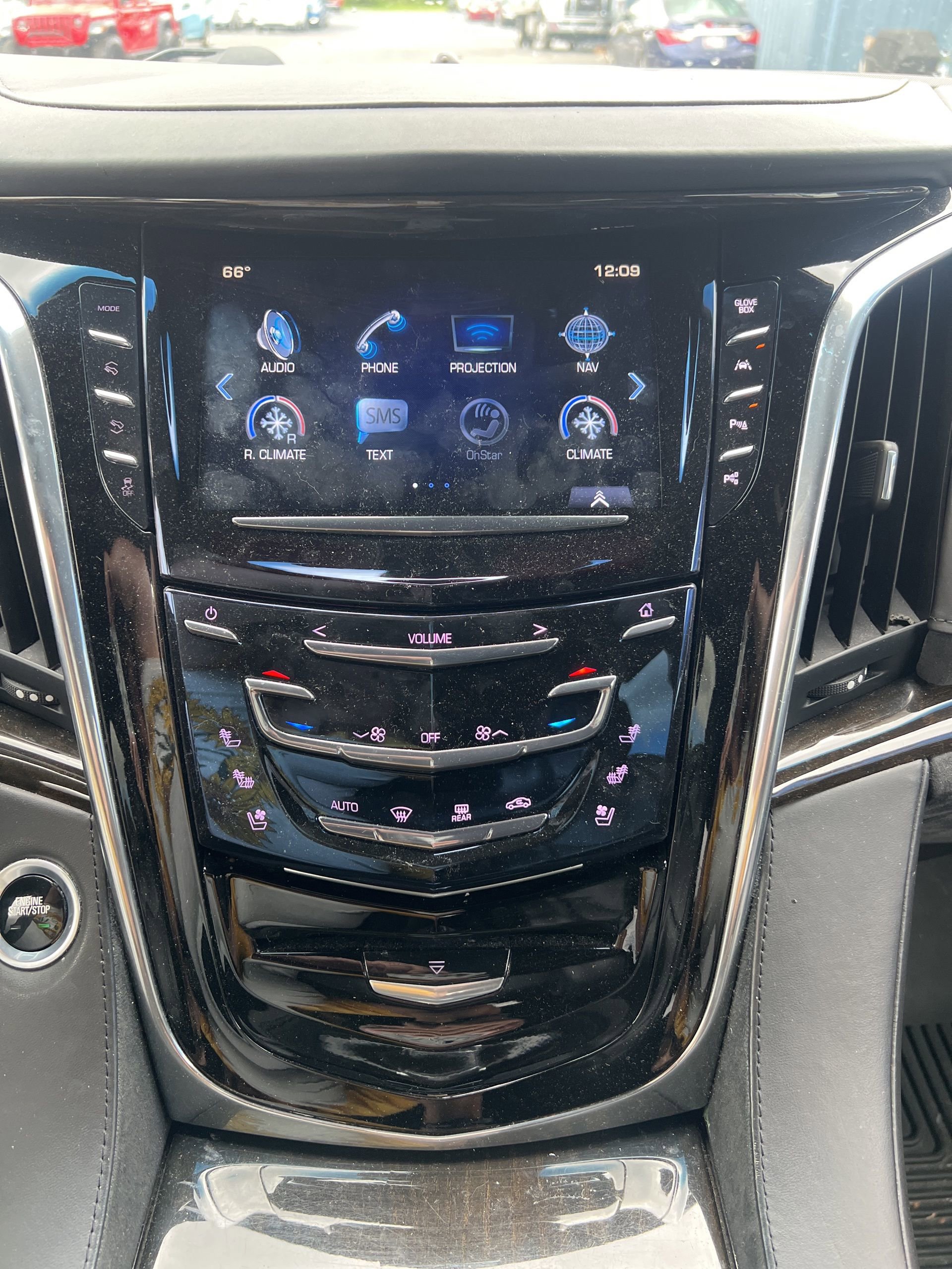 Used 2017 Cadillac Escalade Platinum AWD/4WD image 13
