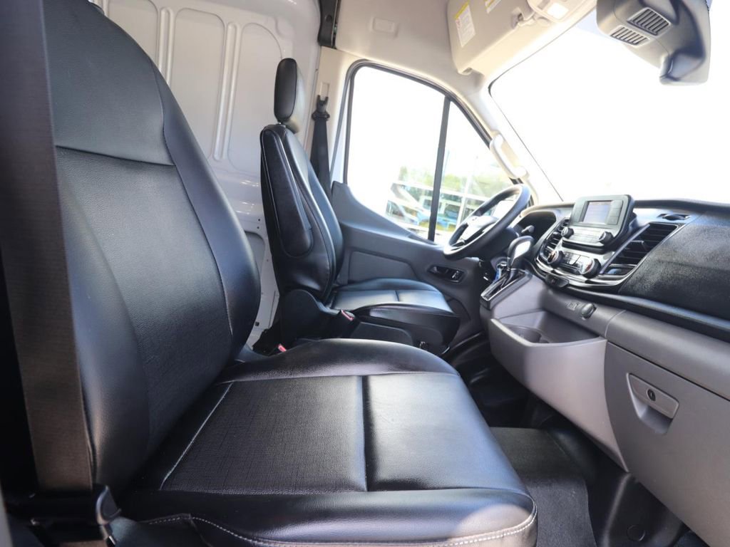 Certified 2025 Ford Transit 250 148 High Roof Extended RWD image 22