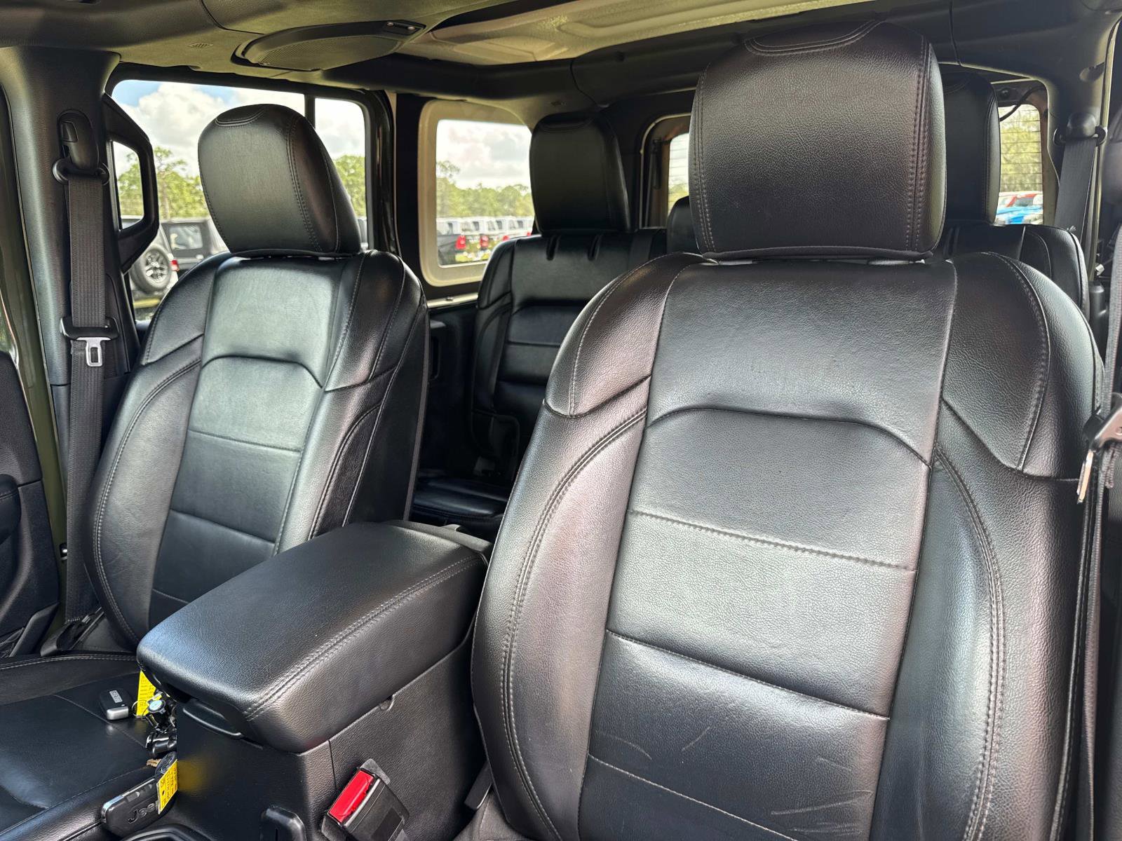 Certified 2021 Jeep Wrangler Unlimited Sahara AWD/4WD image 20