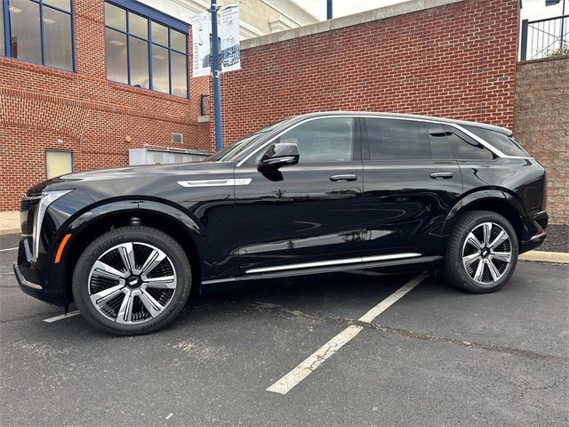 New 2025 Cadillac Escalade IQ Luxury 1 w/ Smart Trailering package image 3