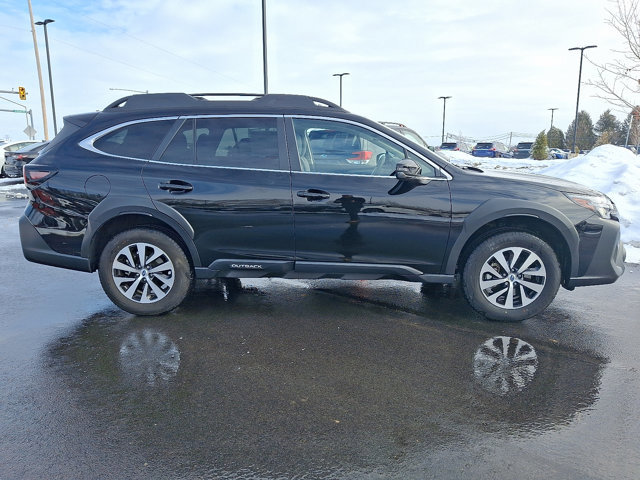Certified 2025 Subaru Outback Premium image 8
