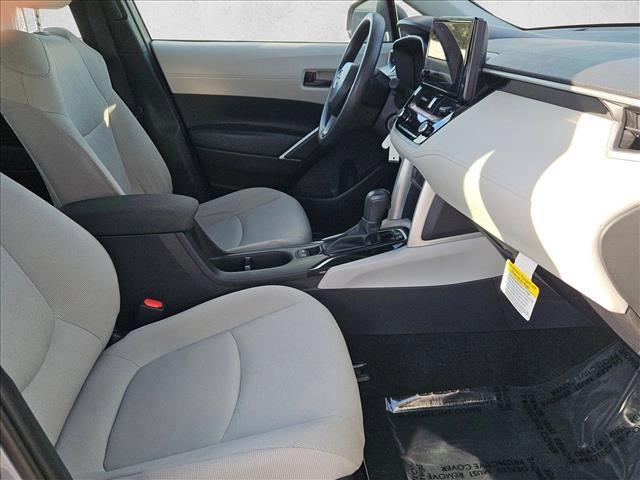Used 2025 Toyota Corolla Cross L image 20