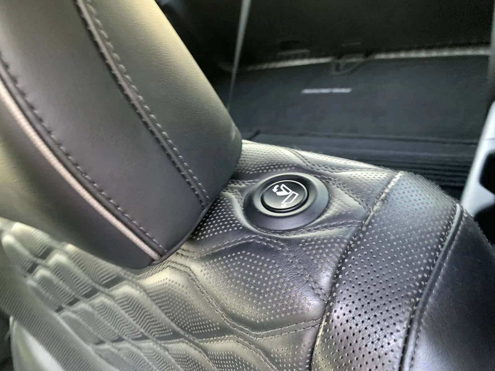 Used 2020 Hyundai Palisade Limited FWD image 29