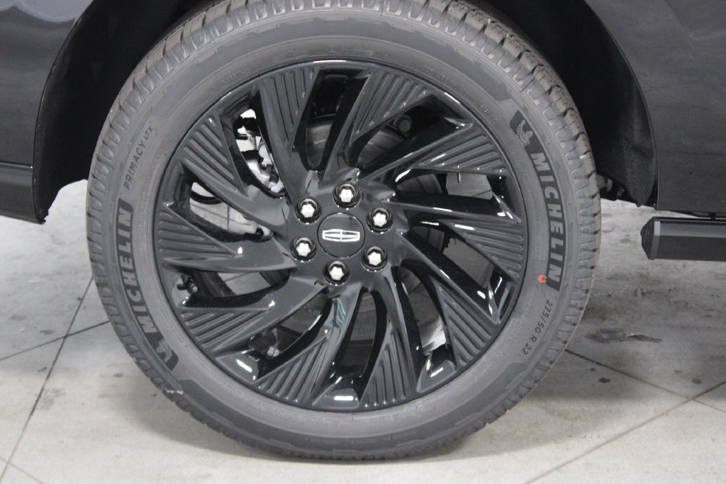 New 2027 Lincoln Navigator Reserve w/ Jet Appearance Package AWD/4WD image 12