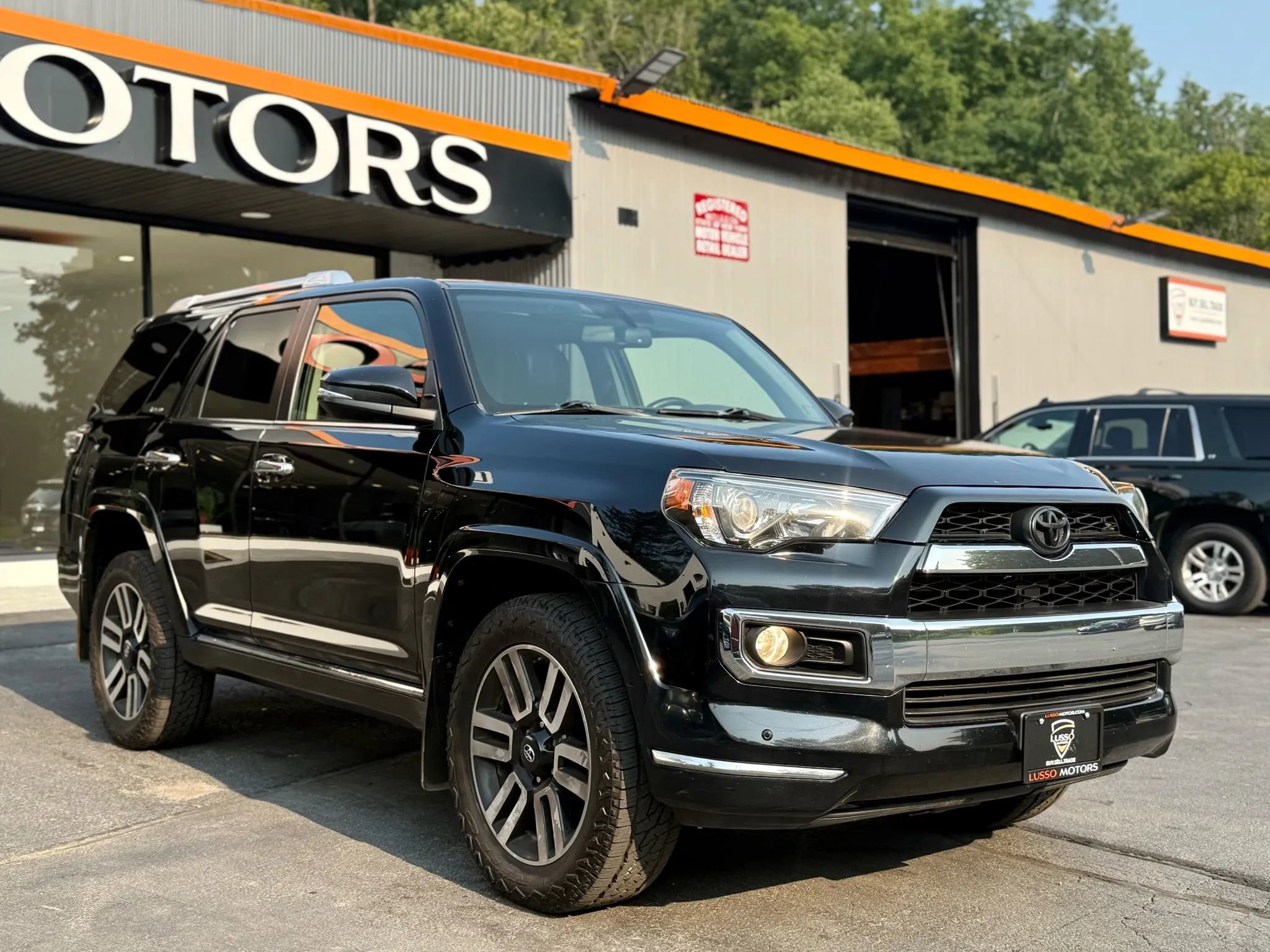 Used 2016 Toyota 4Runner Limited AWD/4WD image 36