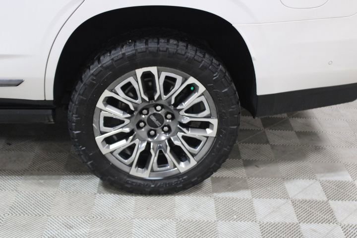 Used 2023 GMC Yukon Denali Ultimate image 46