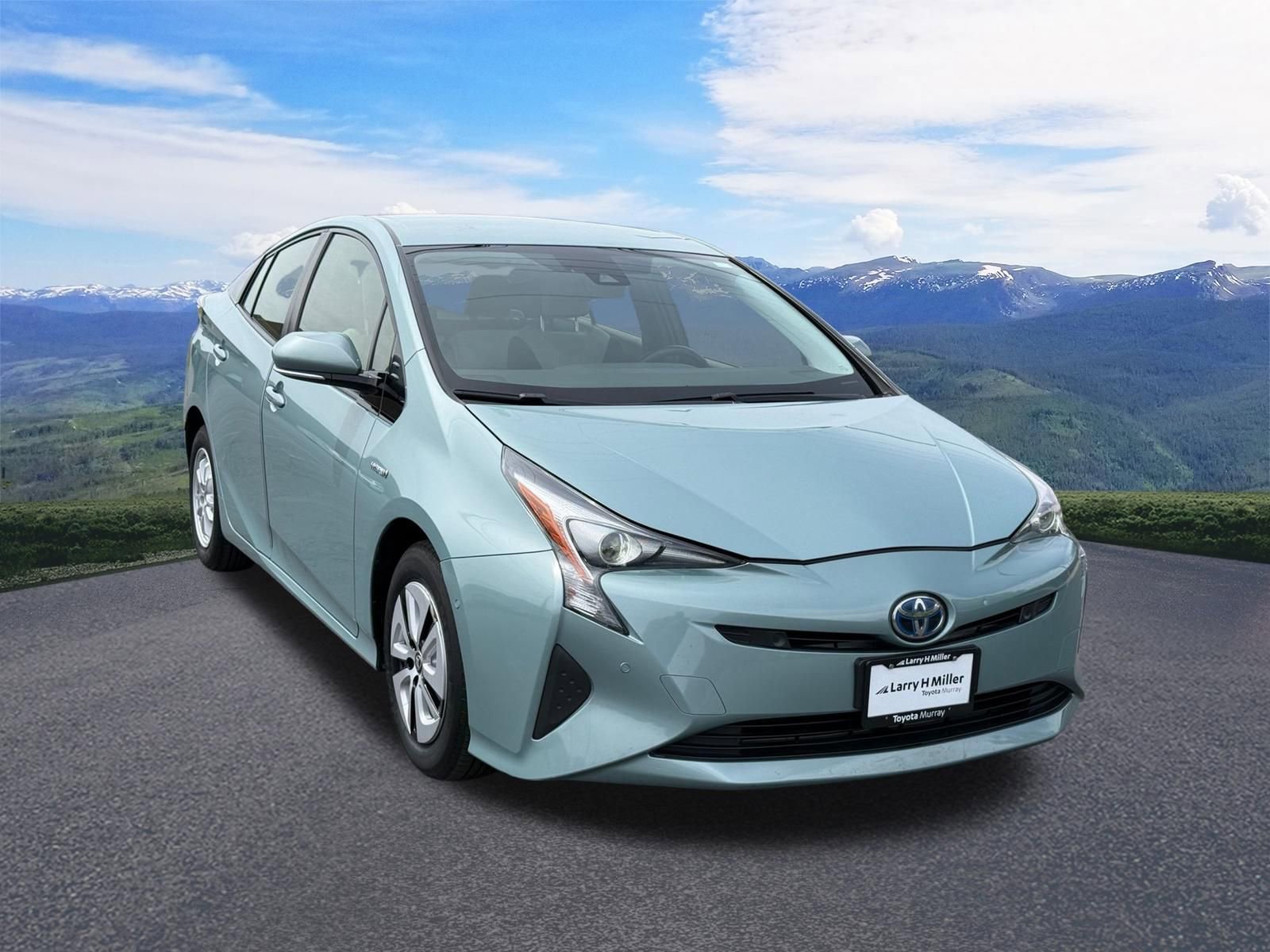 Used 2017 Toyota Prius Three FWD image 8