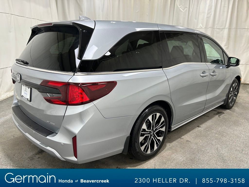 Used 2026 Honda Odyssey Elite image 9