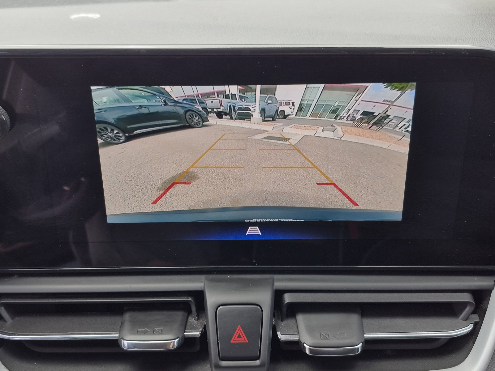 Used 2025 Chevrolet TrailBlazer LS w/ LS Convenience Package FWD image 30