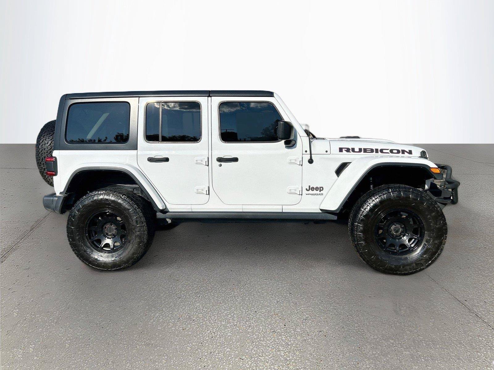 Used 2018 Jeep Wrangler Unlimited Rubicon AWD/4WD image 3