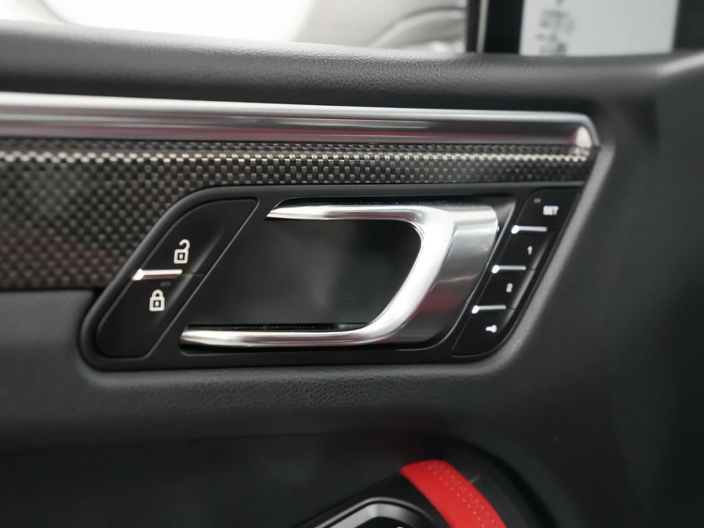 Used 2024 Porsche Macan GTS AWD/4WD image 22