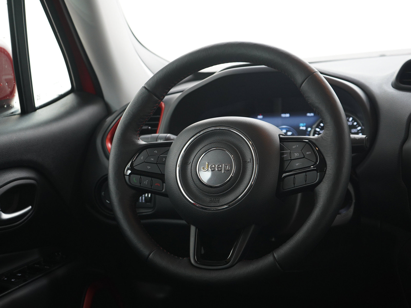 Used 2022 Jeep Renegade Latitude w/ Convenience Group AWD/4WD image 13