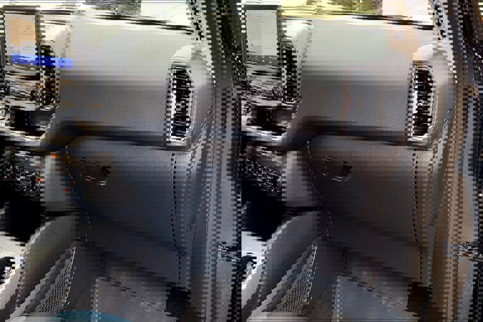 Used 2024 Ford Bronco Sport Outer Banks w/ Tech Package image 19