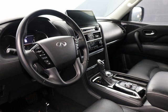 Used 2024 INFINITI QX80 Luxe image 10